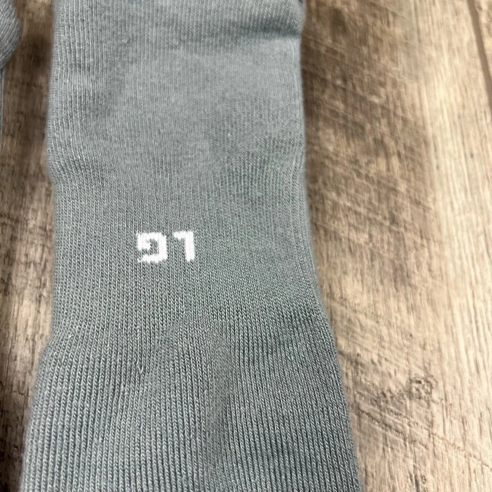 Under Armour size lightly